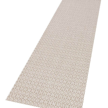 Stylish Coin Rug in neutral tones, perfect for enhancing any hallway or living area decor