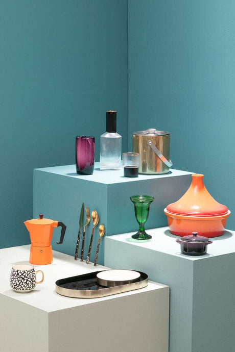 Avie 16 Piece Black Faux Marble Cutlery Set Orsina