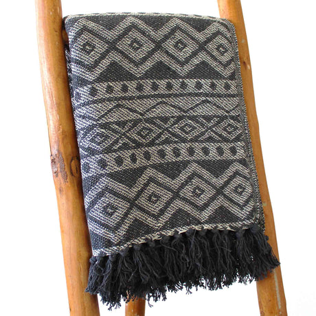 Boho Comfort Throws - 125x150cm - Grey Geometric AW-Dropship