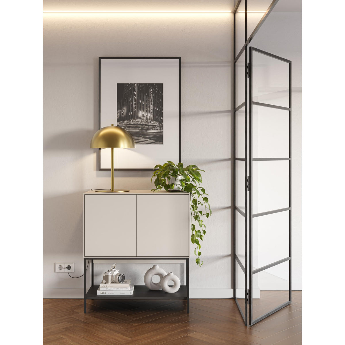 Decortie Console Table in Modern Design with Gold Lamp and Stylish Decor Elements
