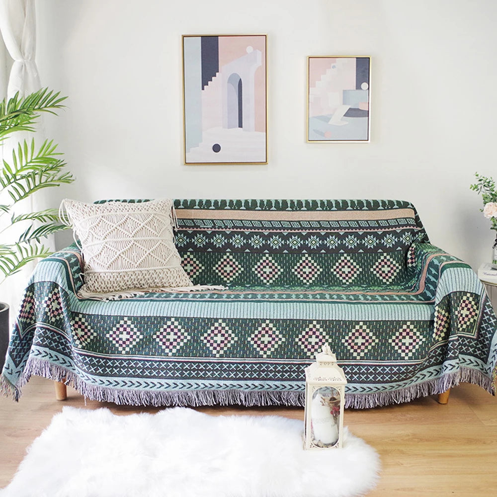 Nordic Style Knitted Throw Blanket - Quality Cotton Blend for Home Decor N/A