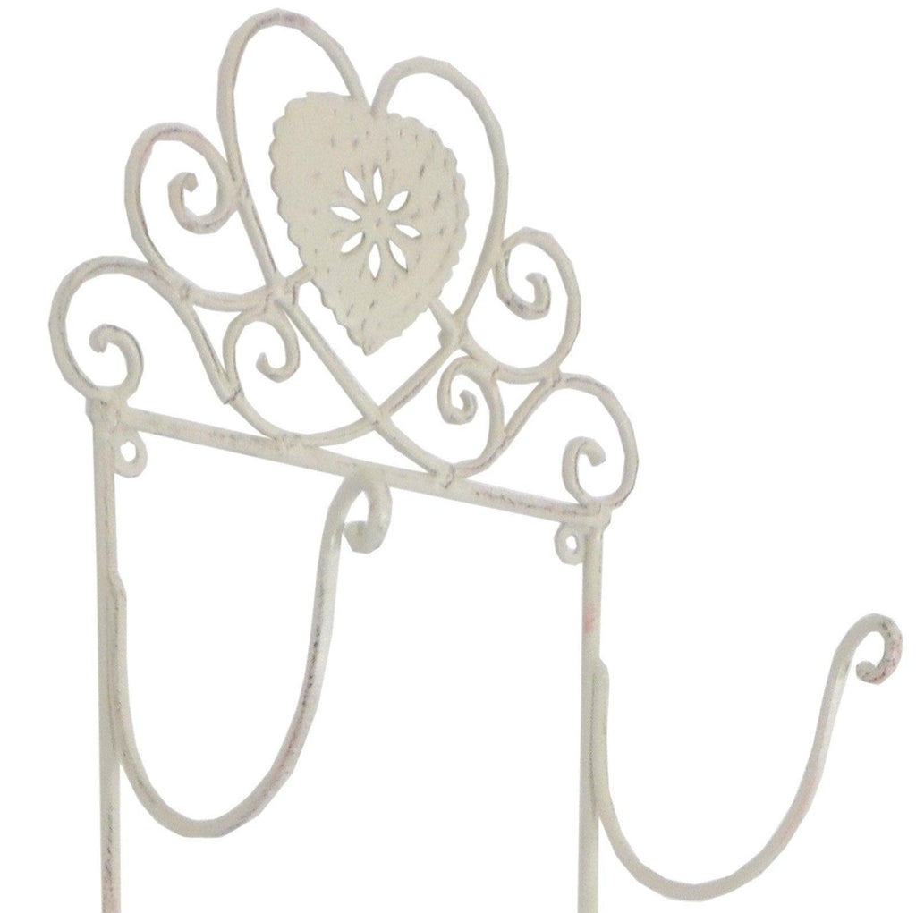 Cream Heart Wall Mounted 3 Towel Holder Geko Products