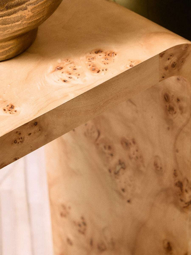 Mota Burl Wood Design Curved Side Table Orsina