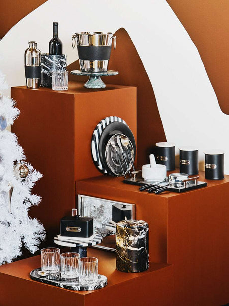 Avie 16 Piece Matte Silver And Black Cutlery Set Orsina