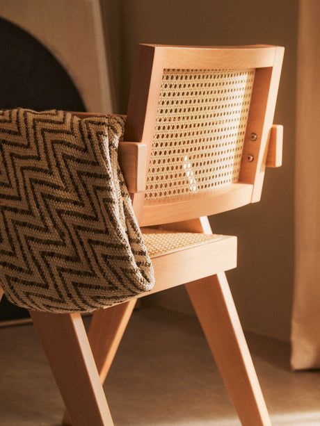 Orsina Dining Chair with Wooden Frame and Woven Backrest for Elegant Dining Spaces