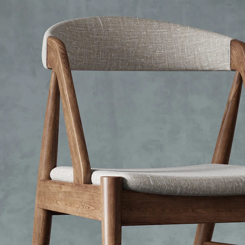 Nisu Home Elegant Dining Chair with Wooden Frame and Comfortable Fabric Seat