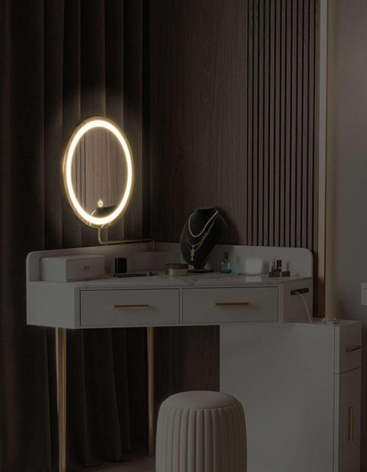 Le Di Vita Dressing Table with Round LED Mirror and Elegant Drawers for Stylish Interiors