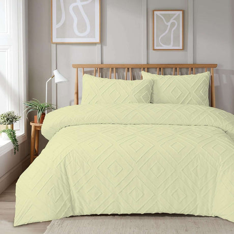 OLIVIA ROCCO Duvet Cover Set in soft green with diamond pattern, perfect for a stylish bedroom