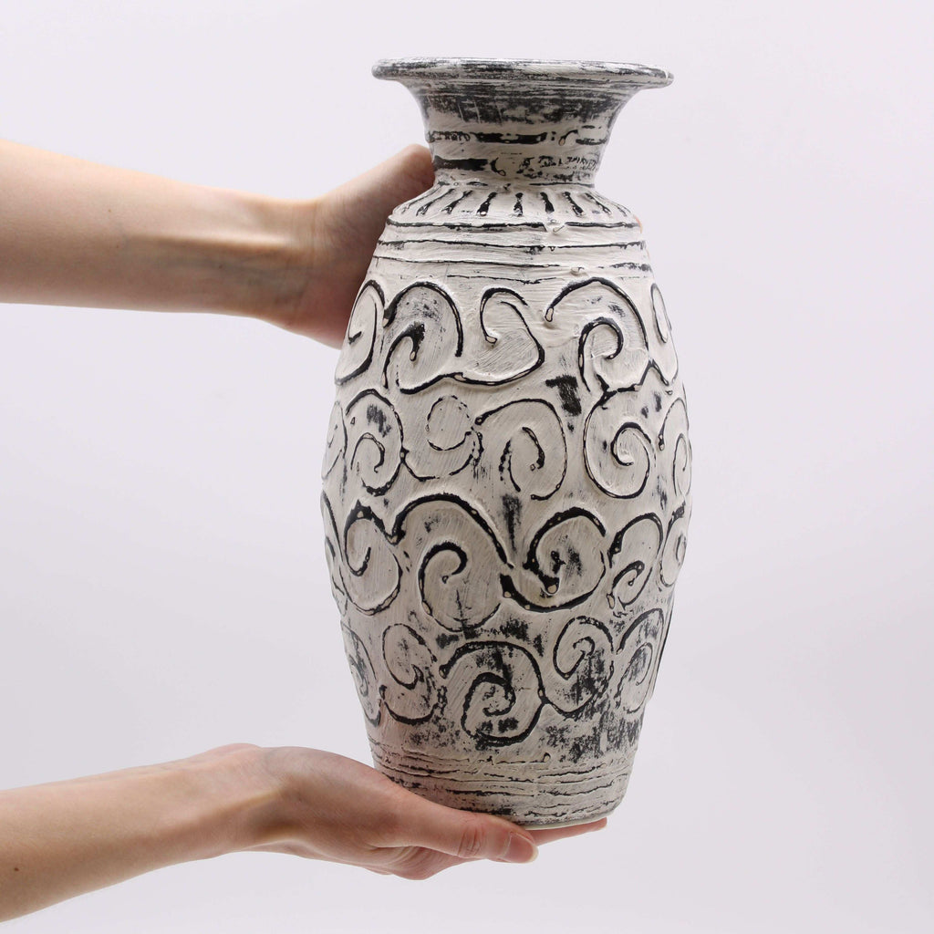 Shades 4 Seasons Swirls Shaped Vase for Stylish Decor AW-Dropship