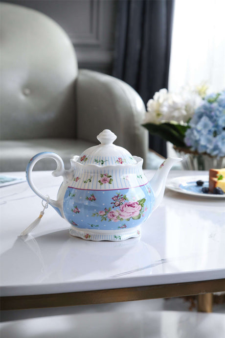 Beautiful floral tea pot from London Boutique Lifestyle paired with a delicate Sugar Bowl for elegant tea times