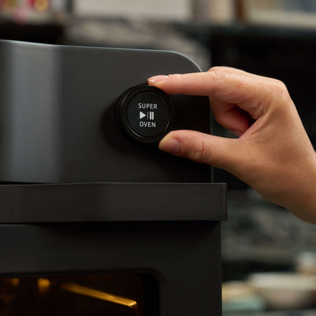 Fridja Digital Air Fryer with user-friendly control knob for precise cooking options