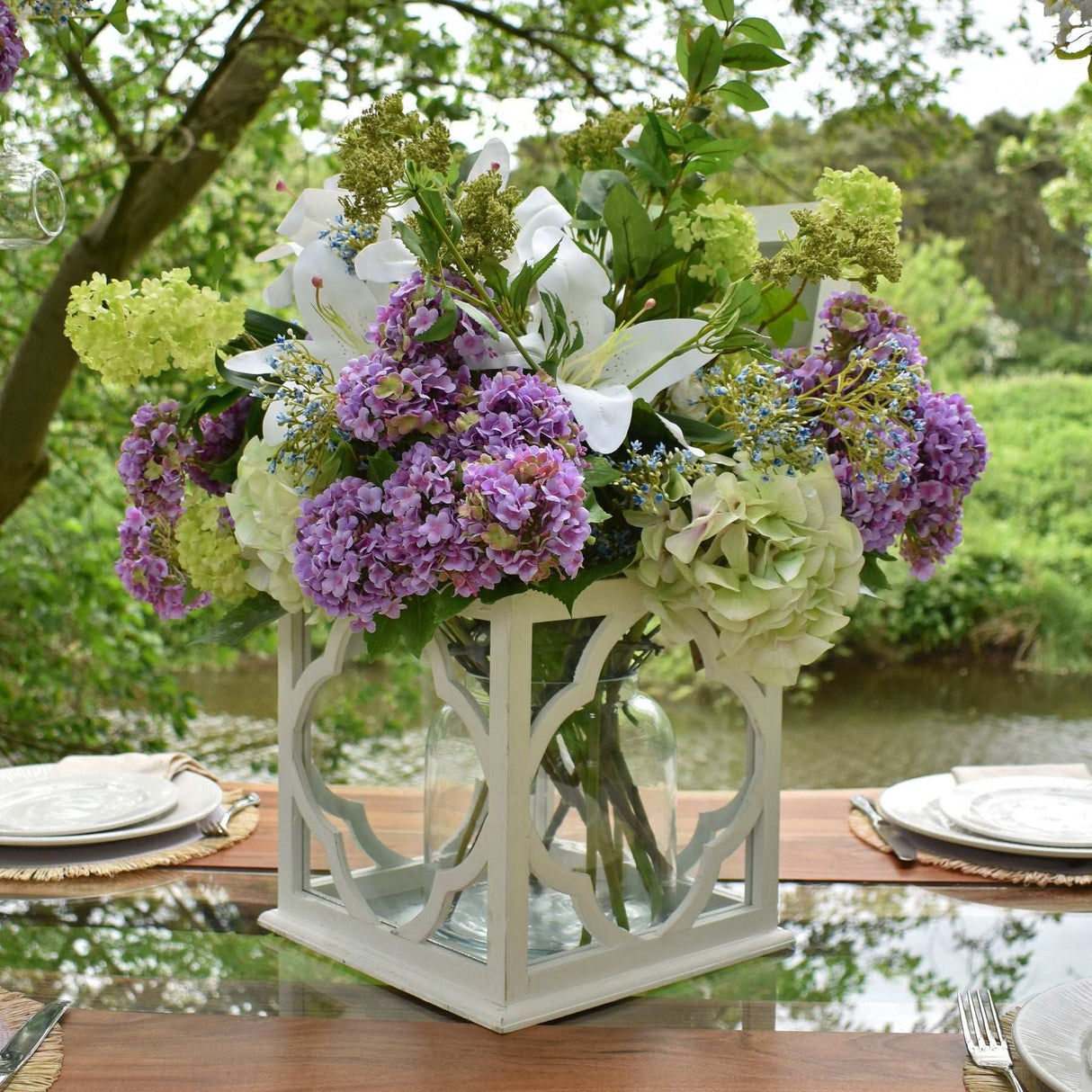 Shades 4 Seasons Realistic Gardenia Stem with Leaves Shades 4 Seasons