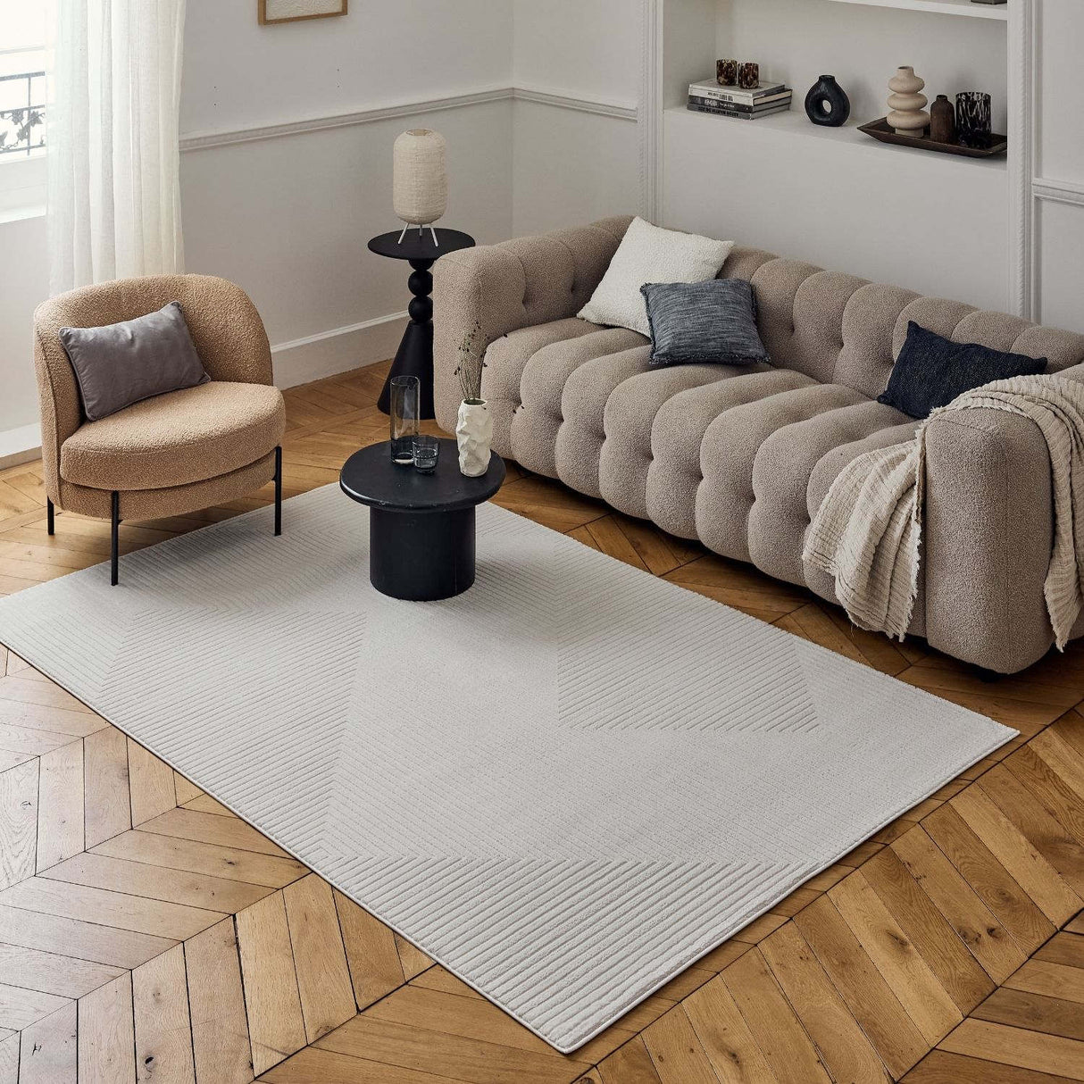 Neutral Geometric Rug in a Stylish Living Room with Modern Furniture