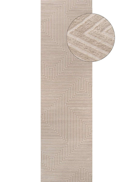 Soft cream Geometric Rug with a subtle zigzag pattern, ideal for modern home decor