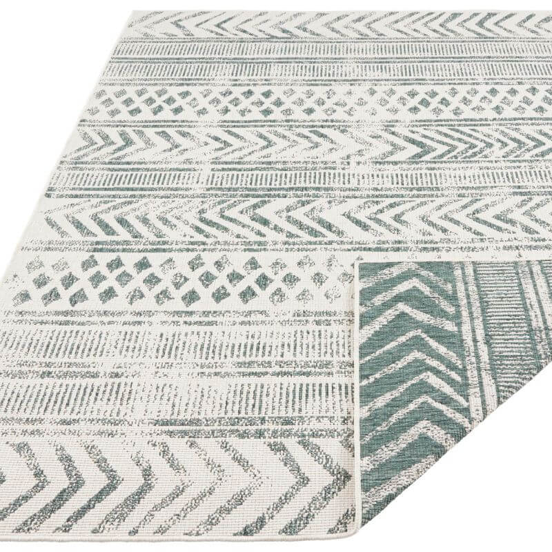 Stylish Green Rug with Geometric Patterns and Soft Texture for Modern Interiors