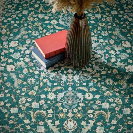 Elegant Green Rug with Floral Design, Perfect for Enhancing Home Decor and Comfort