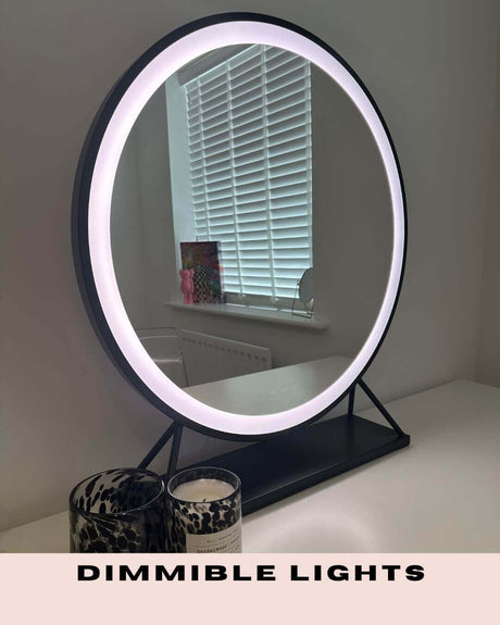 Hollywood Mirror with dimmable lights and sleek round design for stylish make-up application