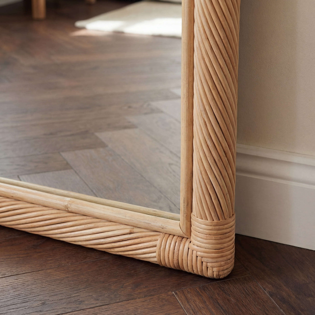 The Bali Concept Boho Style Mirror with Natural Rattan Frame for a Chic Decor Touch