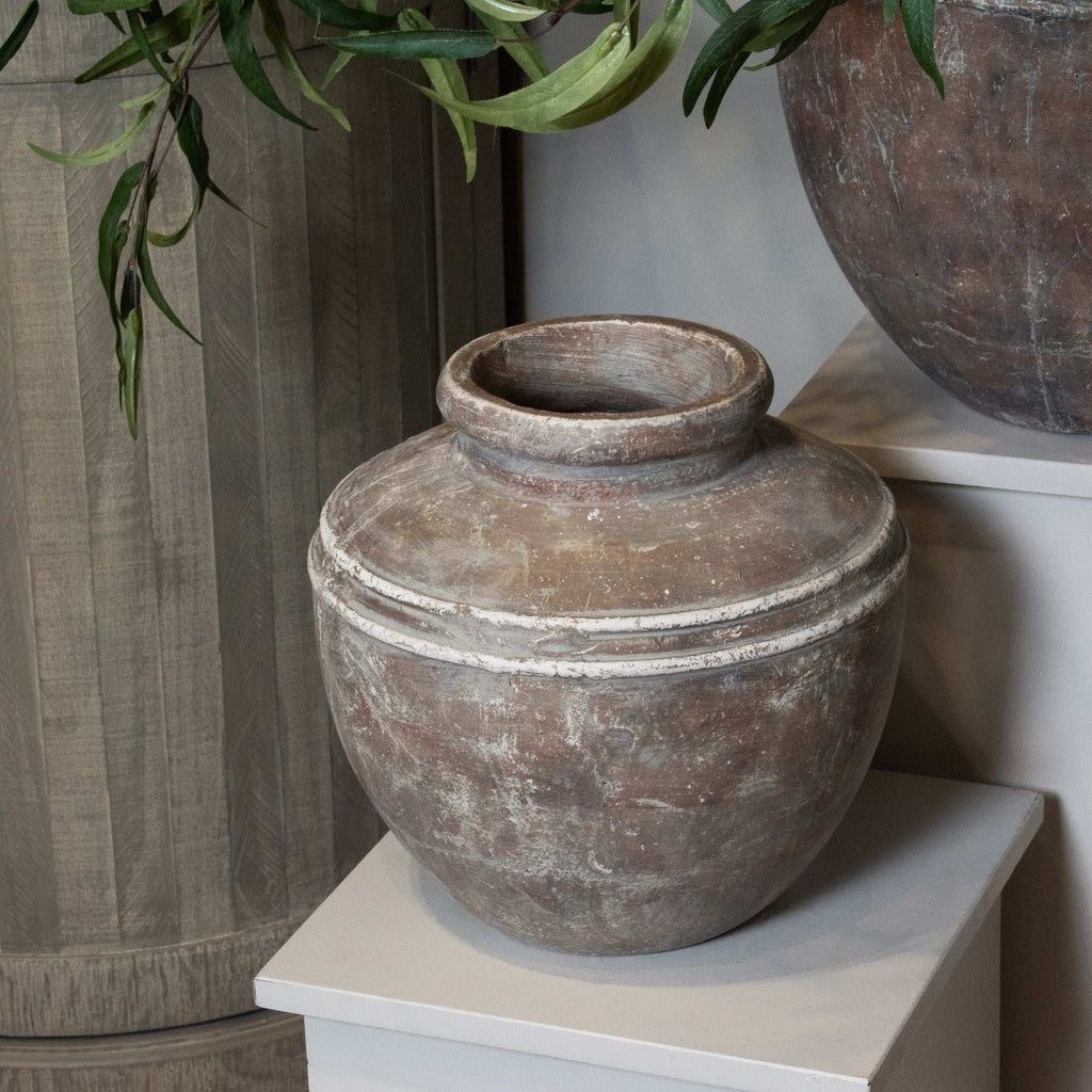 Shades 4 Seasons Rustic Distressed Indoor Water Pot Shades 4 Seasons