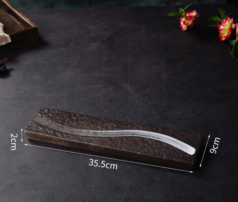 Elegant Nisu Home Ichi Dishes on a Dark Slate Plate for Serving Sushi and Appetisers
