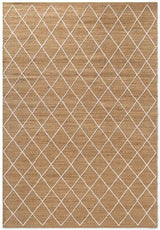 Stylish Jute Rug with a Geometric Diamond Pattern in Natural Beige Tones for Home Decor