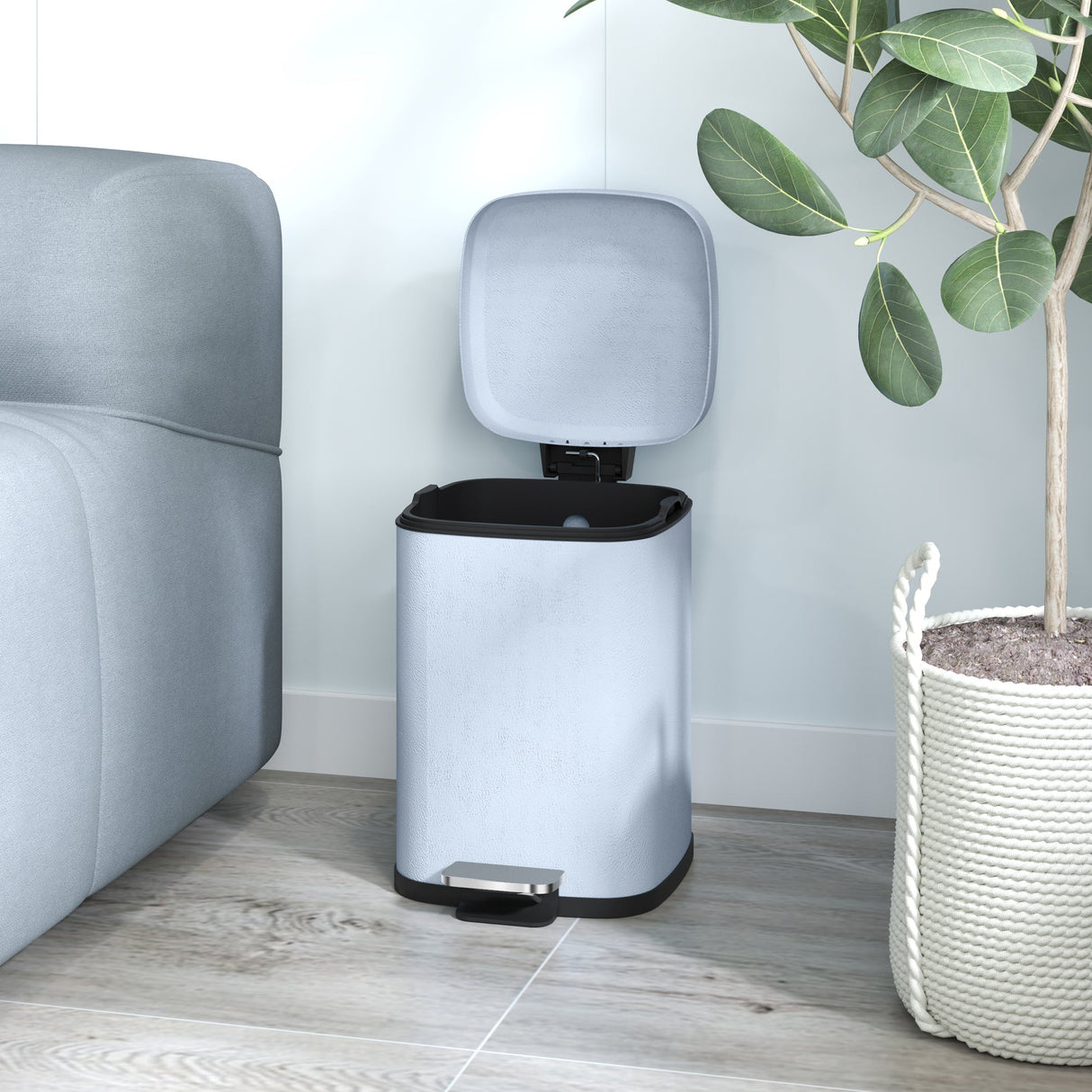 Wise Galleria Kitchen Bin with a sleek design and pedal opening for easy waste disposal