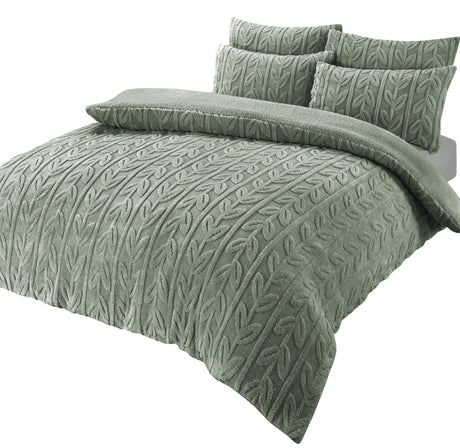 OLIVIA ROCCO Fleece Duvet Set in Sage Green with Leaf Pattern for Cozy Bed Comfort