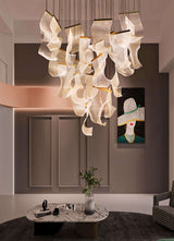 Elegant Nisu Home Light Pendant with Artistic Wave Design, Perfect for Modern Living Spaces