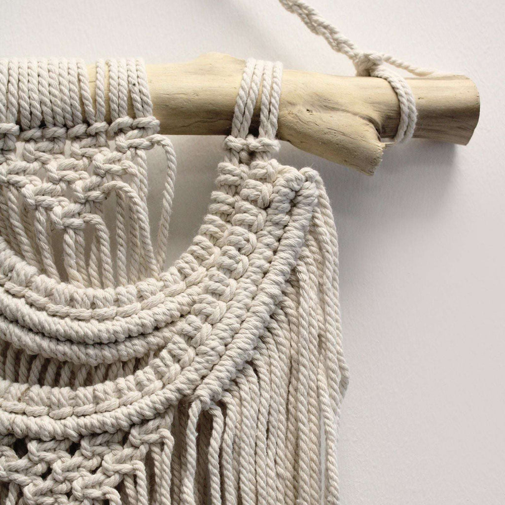 Shades 4 Seasons Macrame Wall Hanging for Stylish Decor AW-Dropship