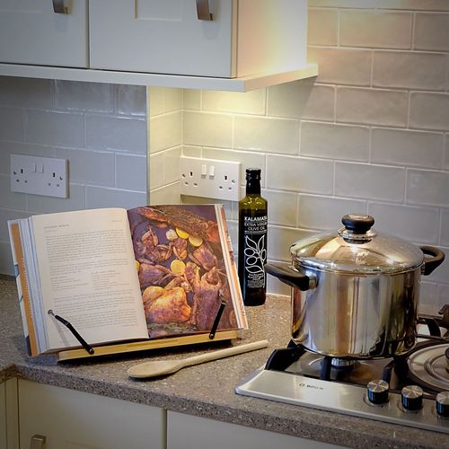 Maison & White Bamboo Recipe Book Stand with Holder Maison & White