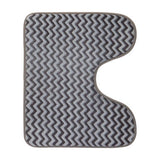 Orsina Mat Set featuring a stylish zigzag design for modern bathroom decor