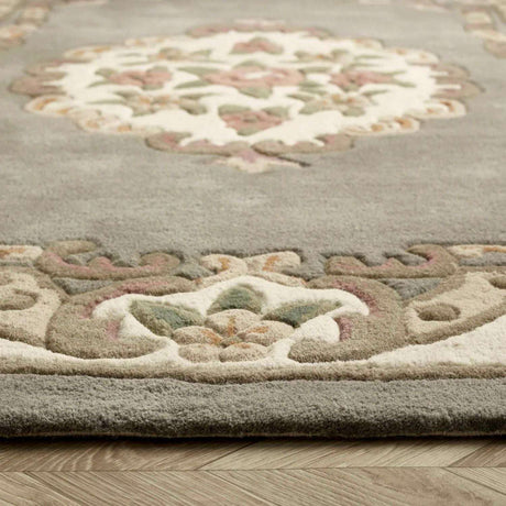Elegant Medallion Rug with Floral Design and Soft Texture for Stylish Home Decor