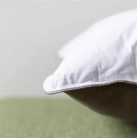 PillowPillow Microfibre Pillow with a soft and plush design for enhanced comfort and support