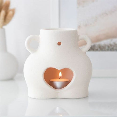 Heart Cutout Ceramic Oil Burner for Stylish Home Decor N/A