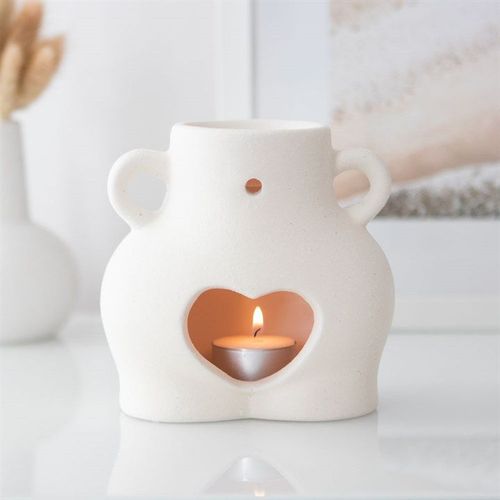 Heart Cutout Ceramic Oil Burner for Stylish Home Decor N/A