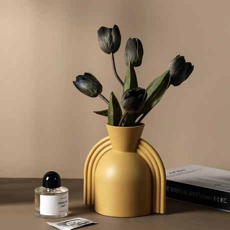 Nisu Home Sudo Vase with Elegant Rainbow Design and Black Tulip Arrangement