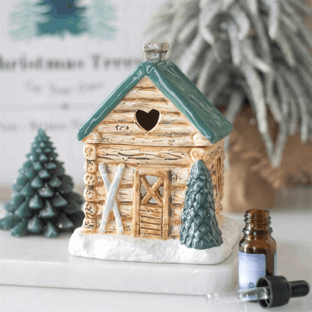 Charming Log Cabin Oil Burner for Beautiful Scents N/A