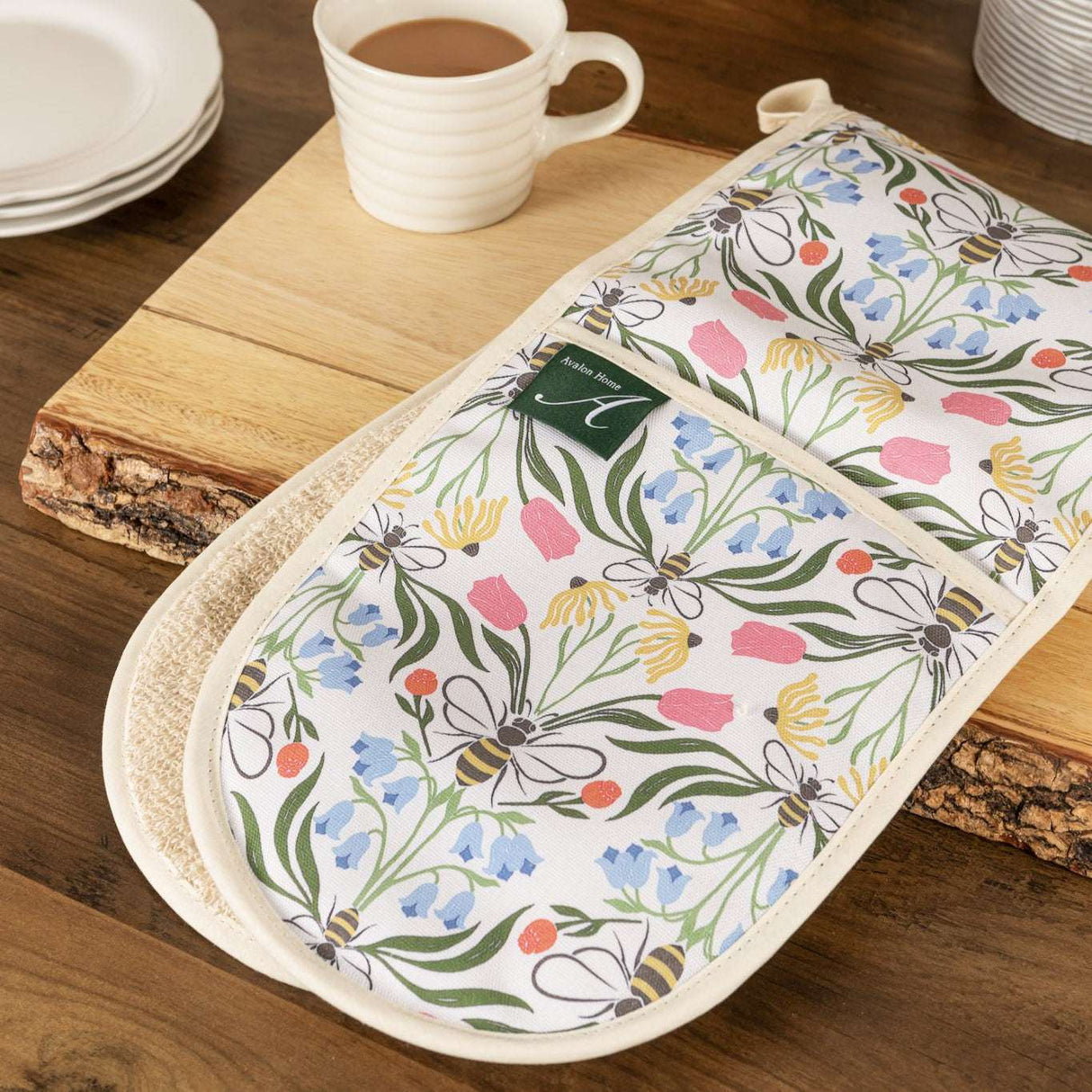 Avalon Home UK Floral Oven Gloves with Heat-Resistant Fabric for Safe Cooking