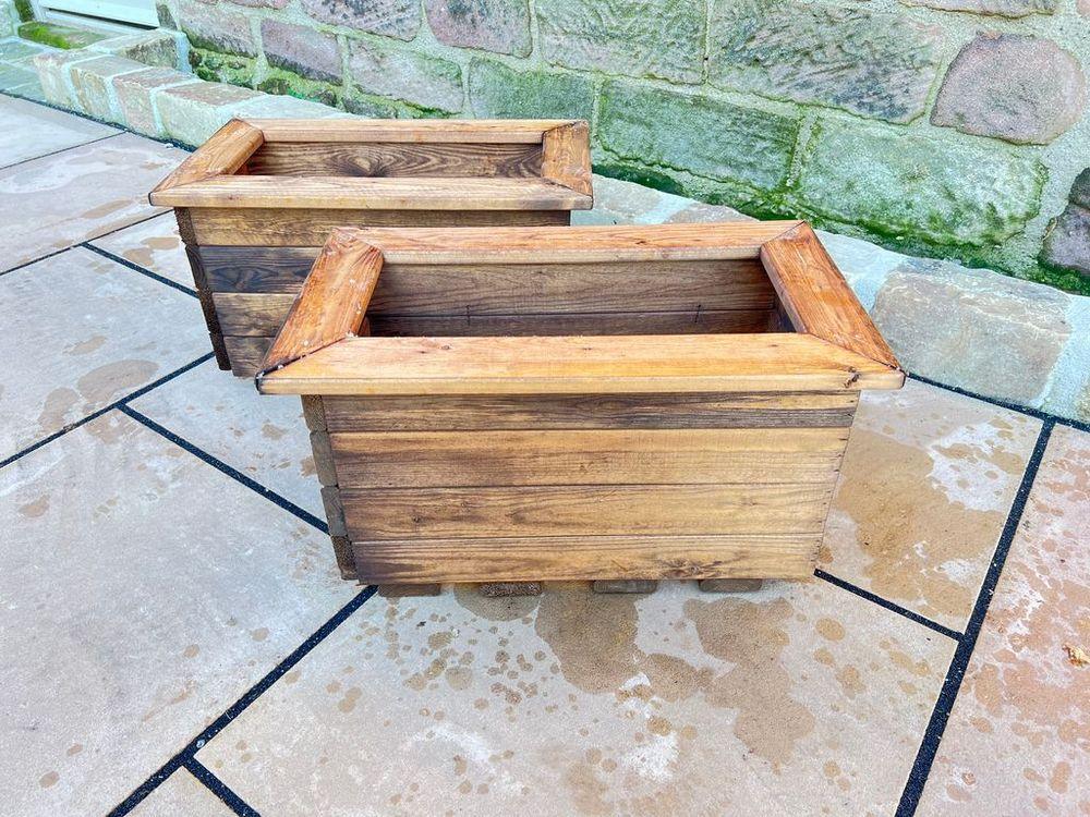 Regular Wooden Trough set Charles Taylor Trading