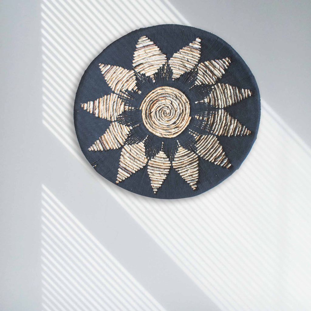 Set of Three Seagrass Bowls Wall Art - Black AW-Dropship