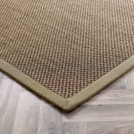 Natural Sisal Rug with a Textured Weave and Durable Binding Edges for Modern Interiors
