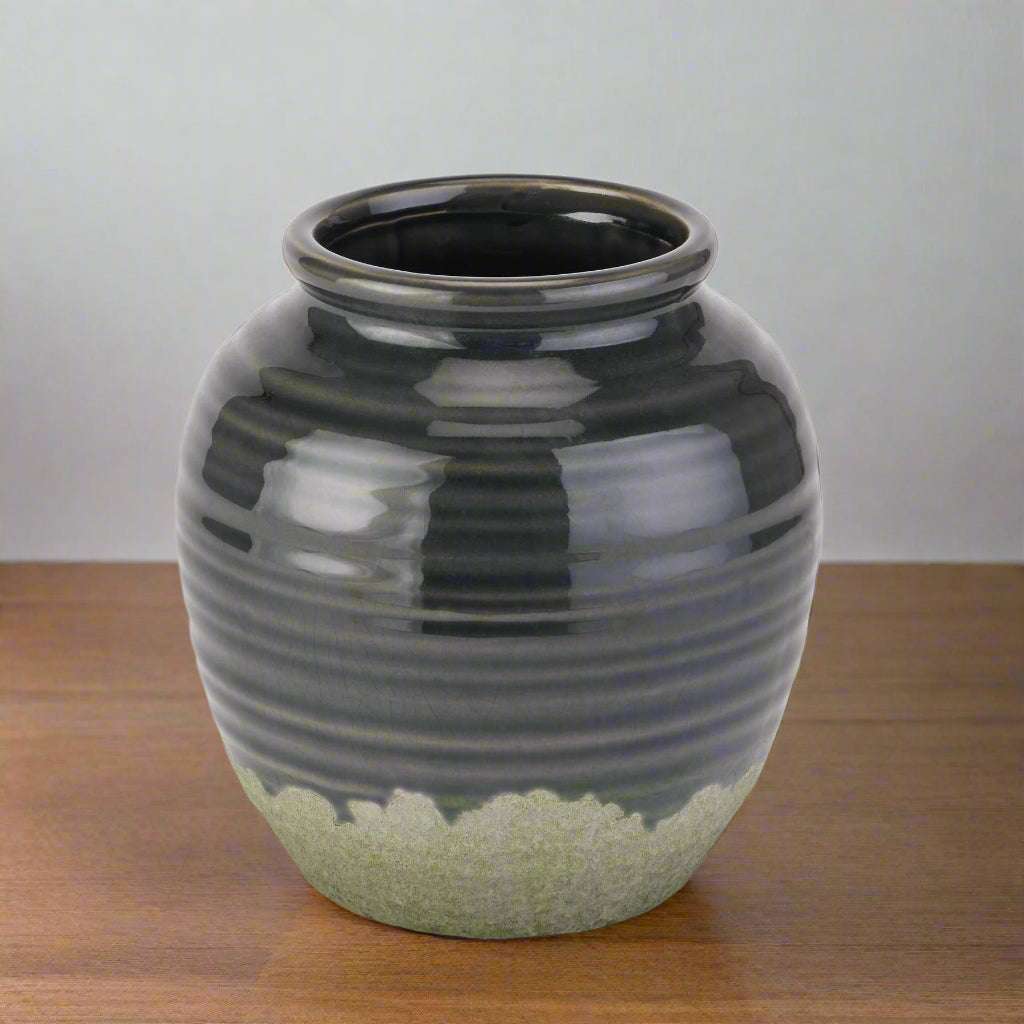 Shades 4 Seasons Stylish Black Ceramic Squat Vase CERAMIC Shades 4 Seasons