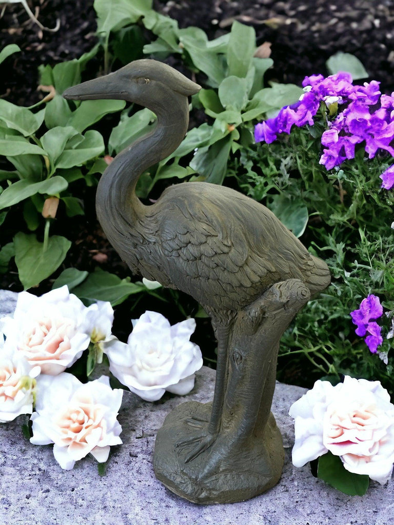 Stone Effect Grey Heron Statue Geko Products