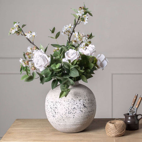 Shades 4 Seasons White Tea Rose Single Stem Flower Shades 4 Seasons