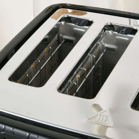Close-up of Wise Galleria toaster with dual slots for perfectly toasted bread