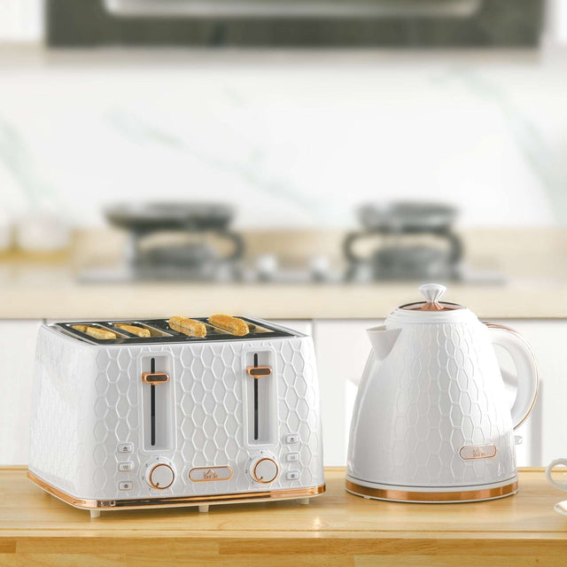 Wise Galleria Toaster Set with sleek design and elegant kettle for modern kitchens