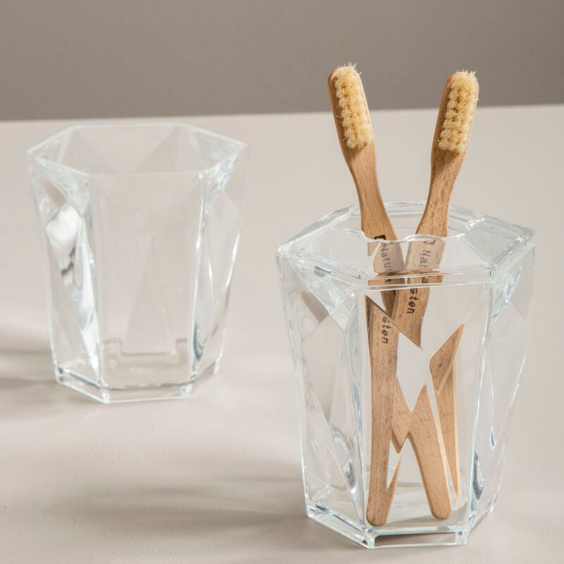 Orsina Toothbrush Holder in Clear Glass with Geometric Design and Natural Wooden Toothbrushes
