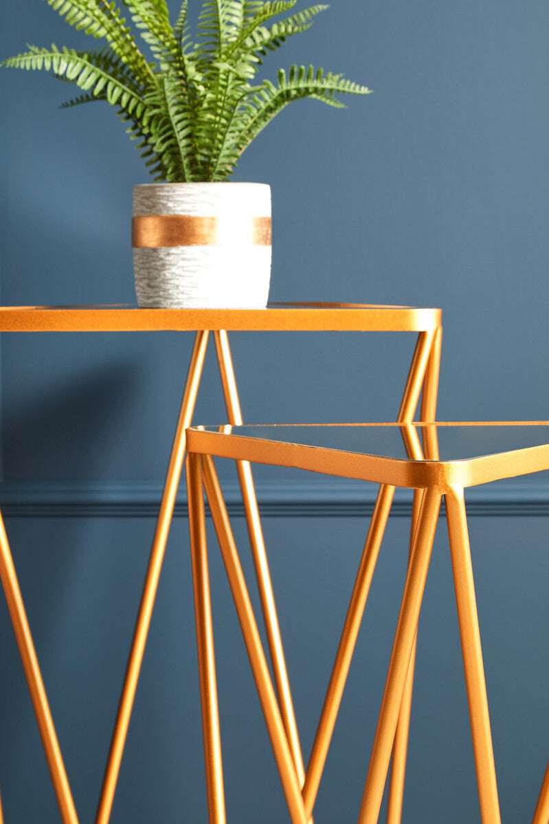 Avantis Set Of 2 Gold Finish Triangle Tables Orsina