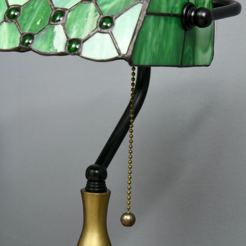 HOMCOM Stained Glass Table Lamp, for Bedroom Bedside, Bulb not Included HOMCOM