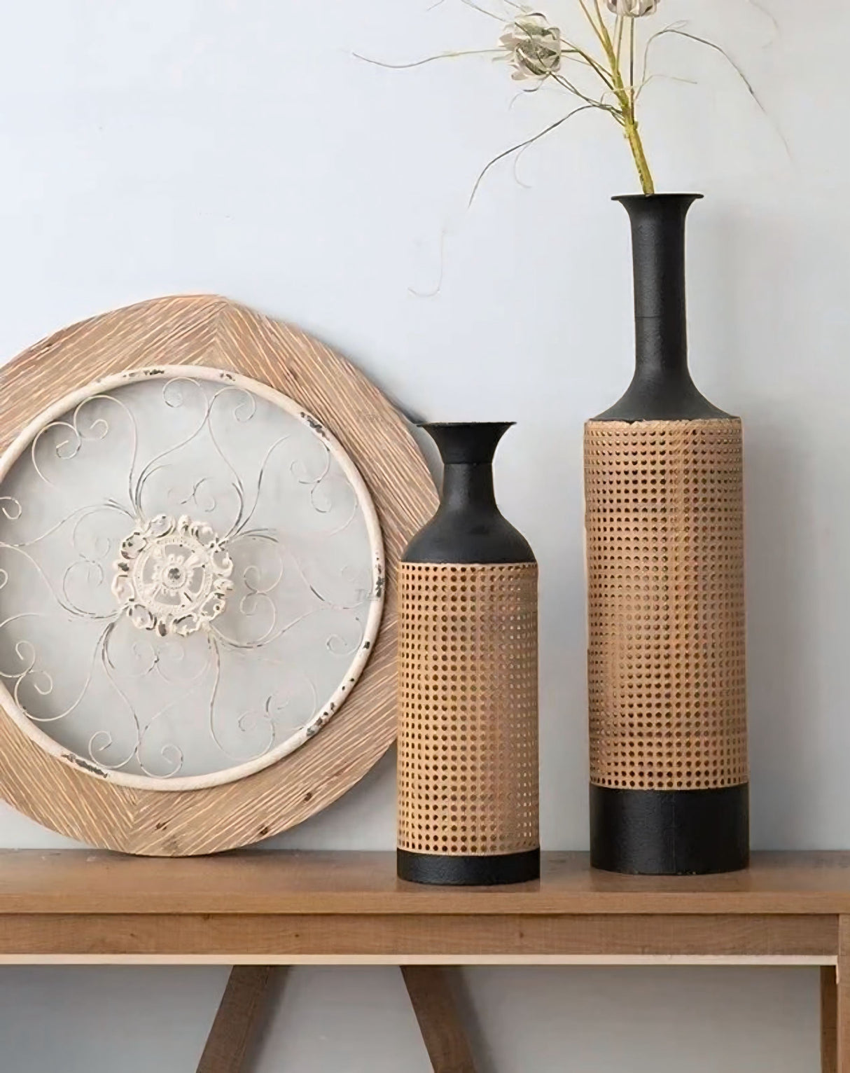 Nisu Home Decorative Vases in Black and Natural Rattan, Perfect for Floral Arrangements